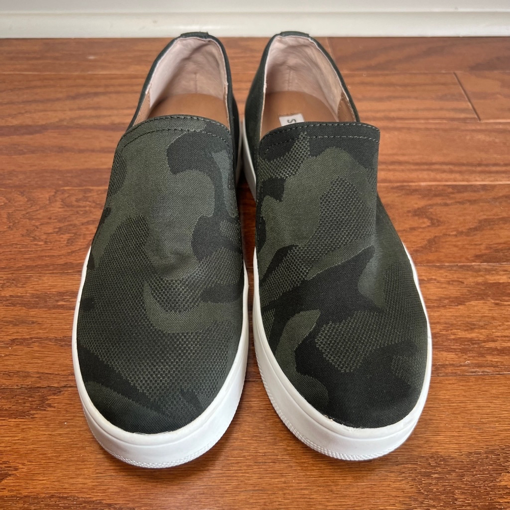 Steve Madden Women’s Zayna Slip On Camo Size 7.5 M - Picture 5 of 13